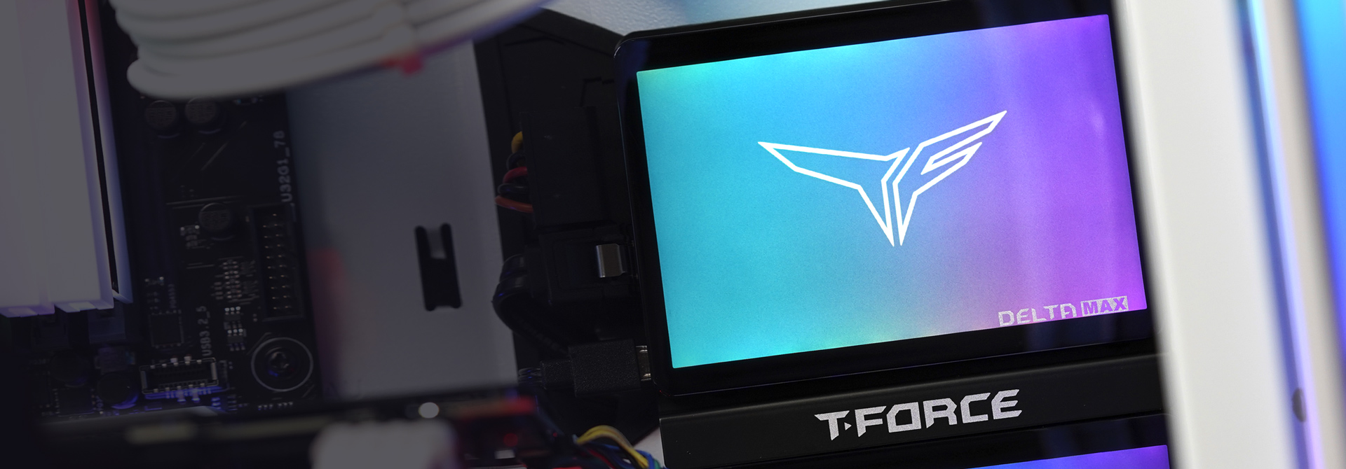 Perfect with RGB SSD Perfect with RGB SSD