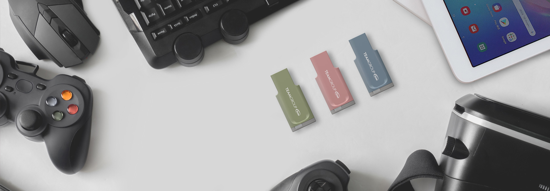 Plug and play, zero hassle Plug and play, zero hassle