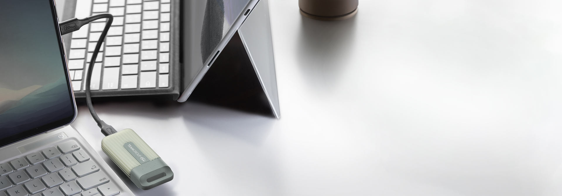Type-C Interface for On-the-Go Productivity Type-C Interface for On-the-Go Productivity