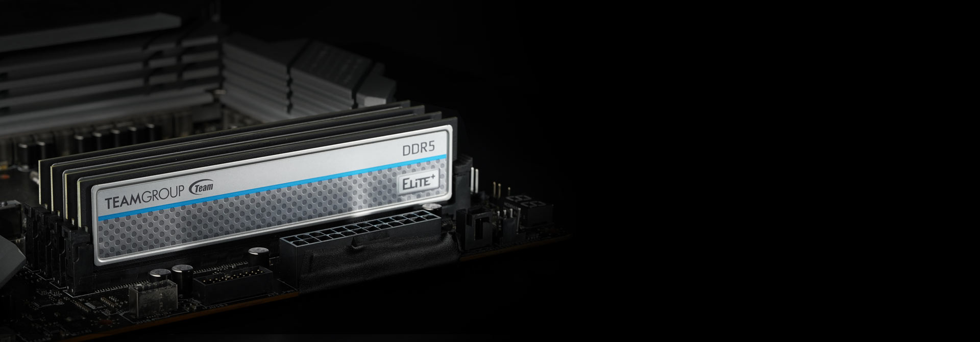 Compatible with DDR5 platforms of Intel and AMD systems Compatible with DDR5 platforms of Intel and AMD systems